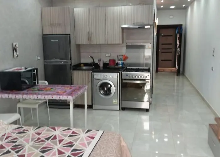 Compound El Makramia 504